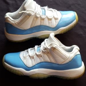 Air Jordan 11 Retro Low GS  'UNC' Boys  6Y